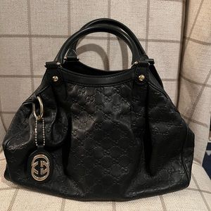 Authentic Gucci Suckey Bag, Black